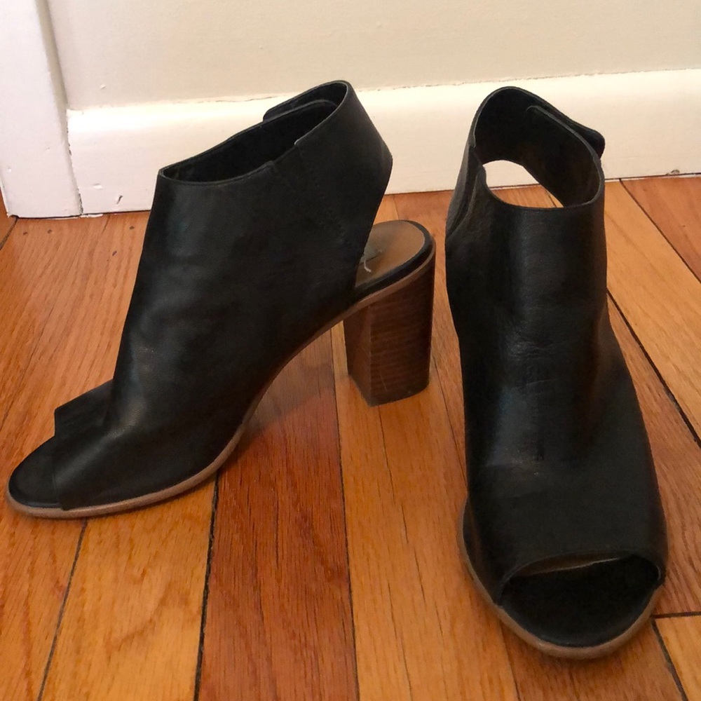 Steve Madden ‘Nonstop’ Mules
